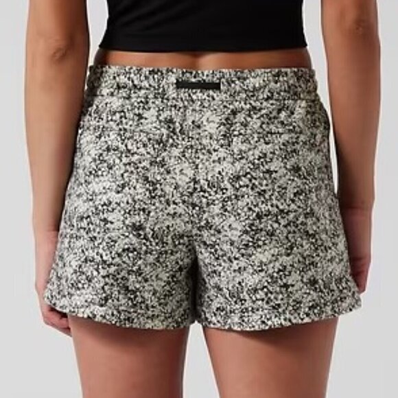 Athleta Farallon Short - XS Pebbles Texture Black - Picture 2 of 6